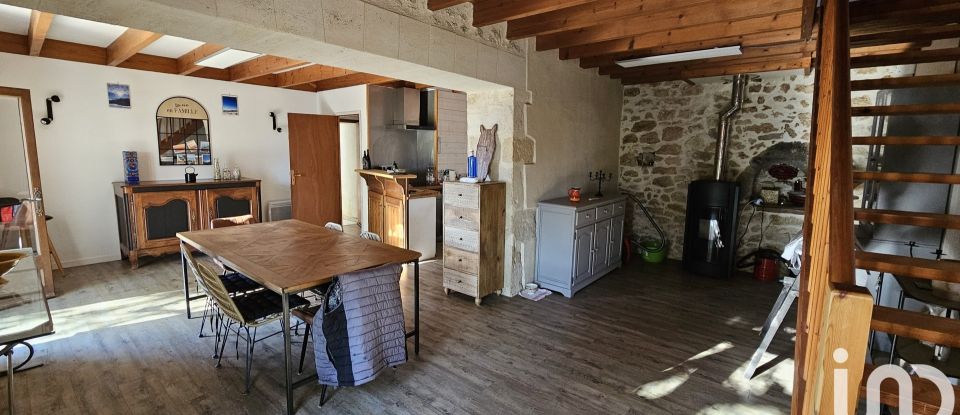 Maison 4 pièces de 147 m² à Massugas (33790)