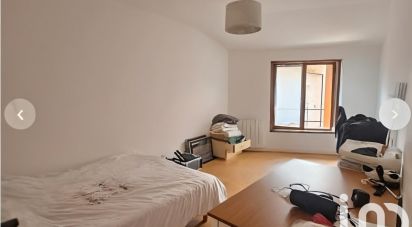 Appartement 3 pièces de 71 m² à Sainte-Foy-l'Argentière (69610)