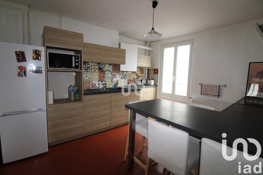 Duplex 5 rooms of 95 m² in Elbeuf (76500)