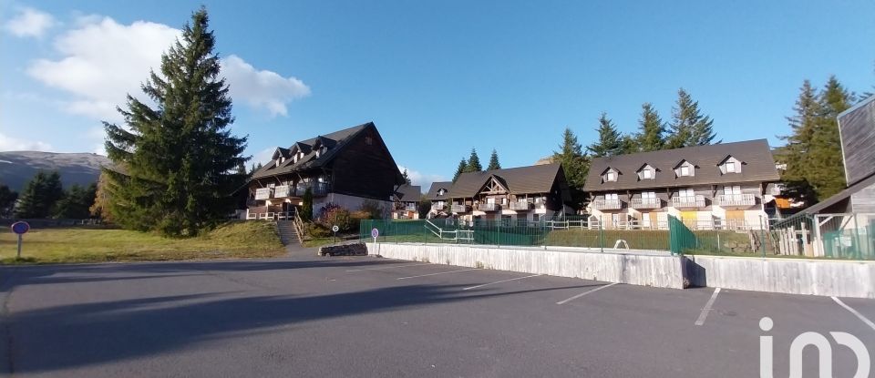 Apartment 3 rooms of 35 m² in SUPER BESSE (63610)