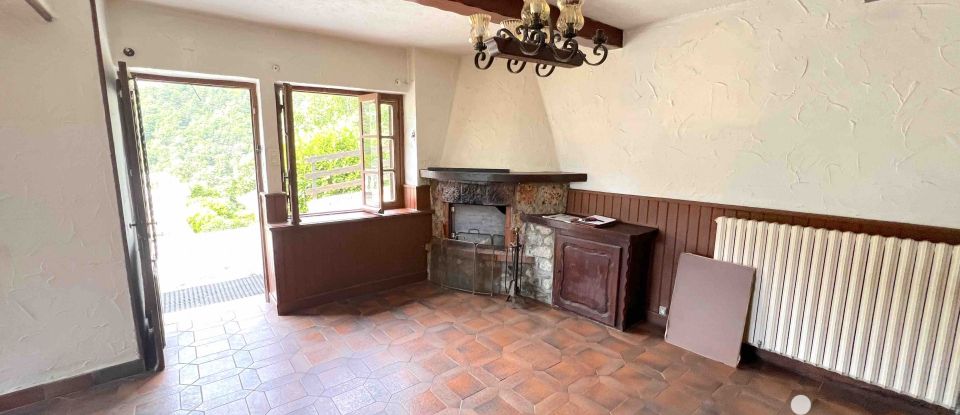 Traditional house 4 rooms of 77 m² in Saint-Martin-Vésubie (06450)