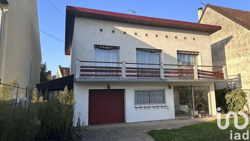 Maison traditionnelle 5 pièces de 94 m² à Champigny-sur-Marne (94500)