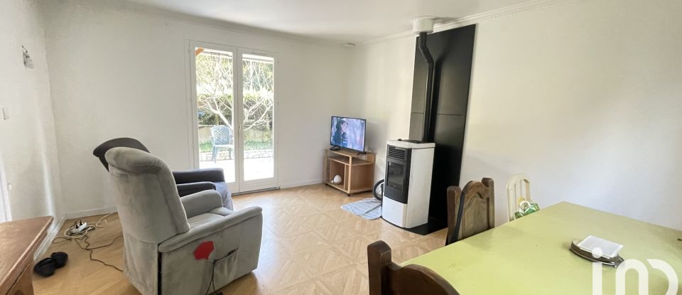 House 3 rooms of 64 m² in Bazoches-sur-le-Betz (45210)