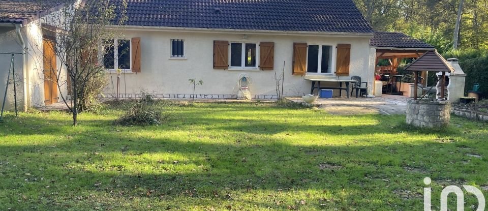 House 3 rooms of 64 m² in Bazoches-sur-le-Betz (45210)