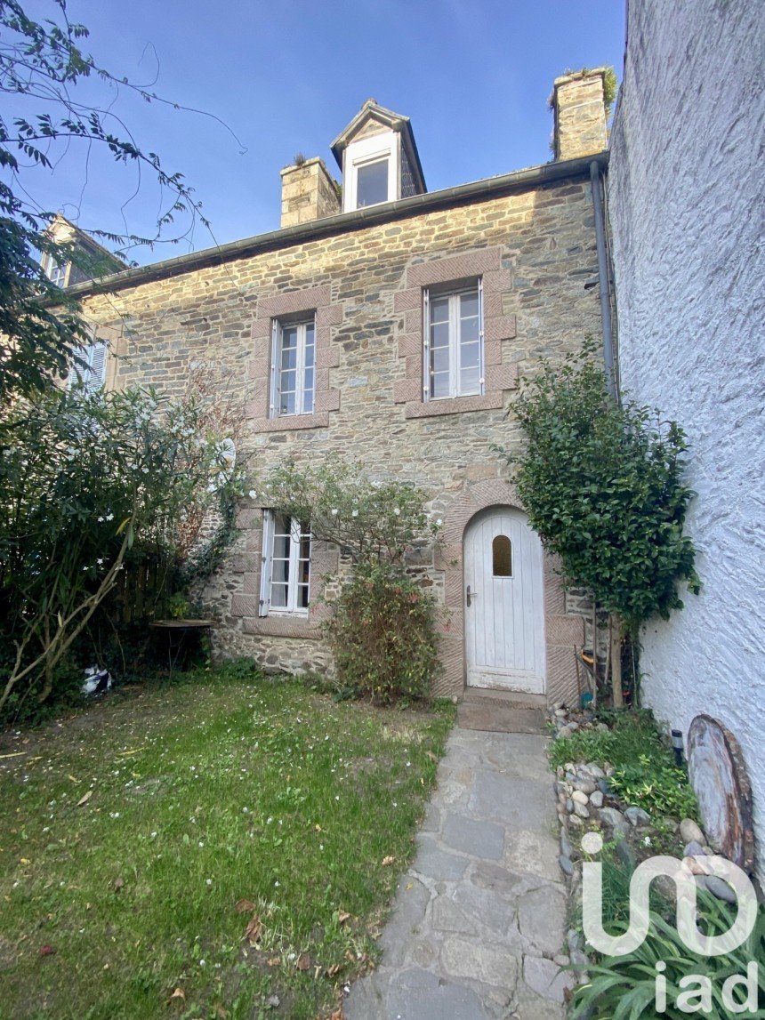 House 5 rooms of 100 m² in Tréguier (22220)