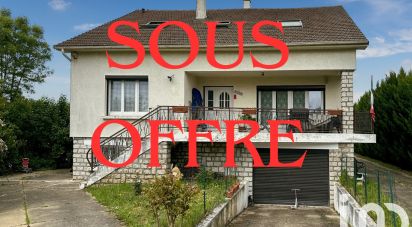 House 8 rooms of 225 m² in Souppes-sur-Loing (77460)