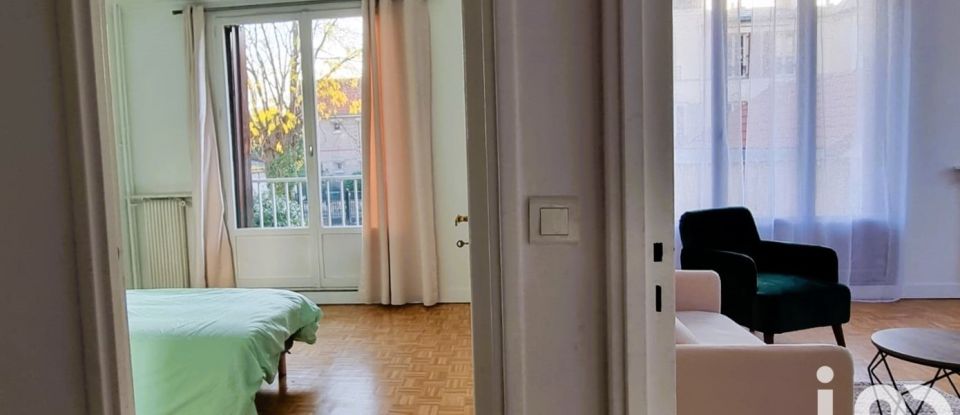 Appartement 3 pièces de 67 m² à Fontenay-sous-Bois (94120)