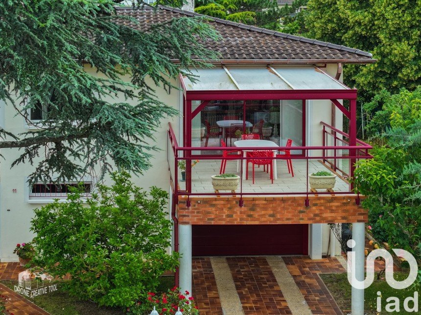 Pavillon 5 pièces de 109 m² à Fleury (57420)