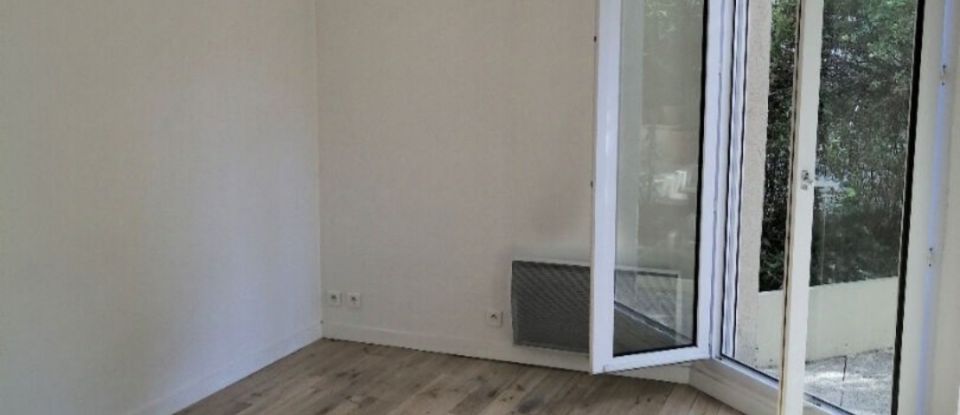 Appartement 3 pièces de 69 m² à Châtillon (92320)