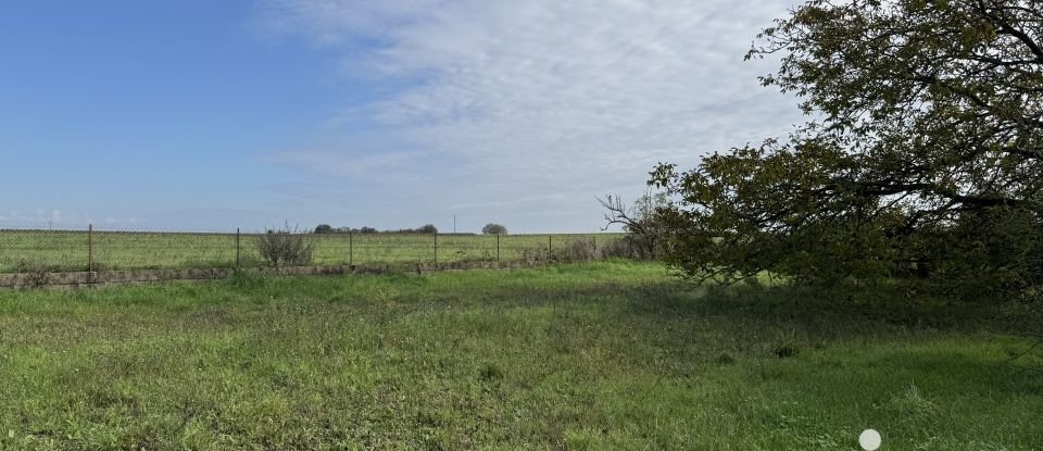 Terrain de 1 303 m² à Vouneuil-sous-Biard (86580)