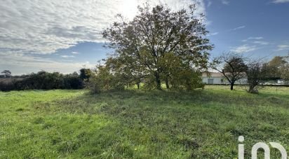 Land of 1,303 m² in Vouneuil-sous-Biard (86580)