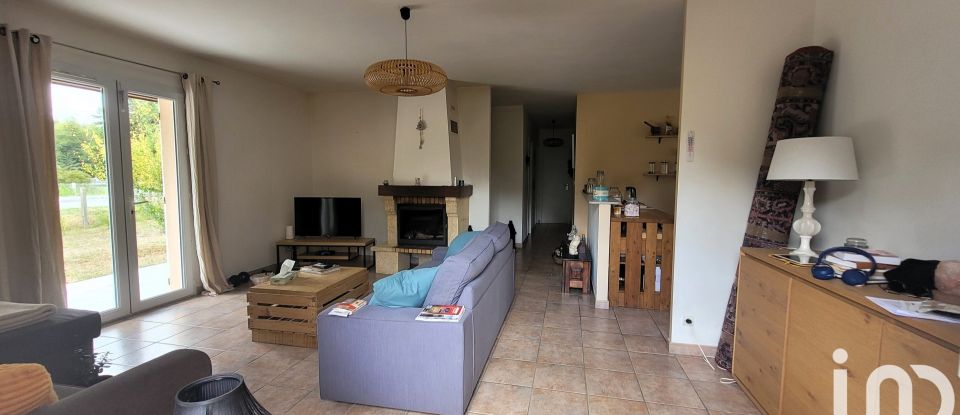 Maison 4 pièces de 85 m² à Sanguinet (40460)