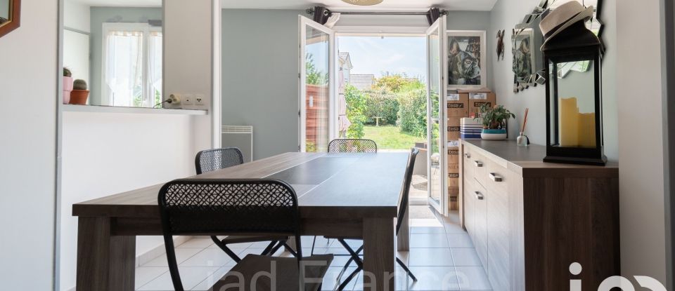 Maison 5 pièces de 75 m² à Freneuse (78840)