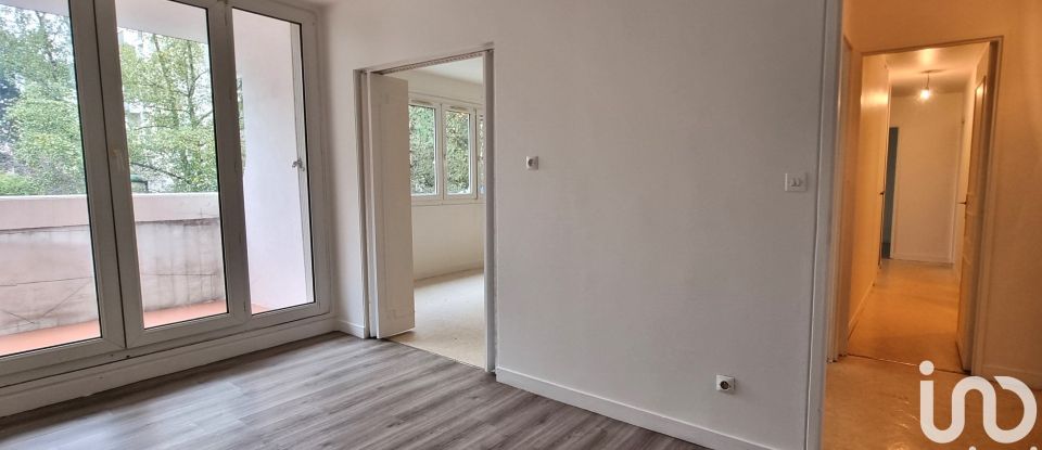 Apartment 4 rooms of 82 m² in Neuilly-sur-Marne (93330)