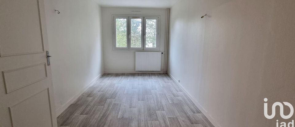 Apartment 4 rooms of 82 m² in Neuilly-sur-Marne (93330)