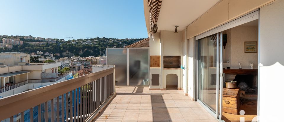 Appartement 4 pièces de 99 m² à Nice (06100)