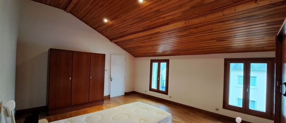 House 4 rooms of 94 m² in La Riche (37520)