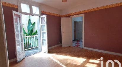 Town house 6 rooms of 106 m² in Saumur (49400)