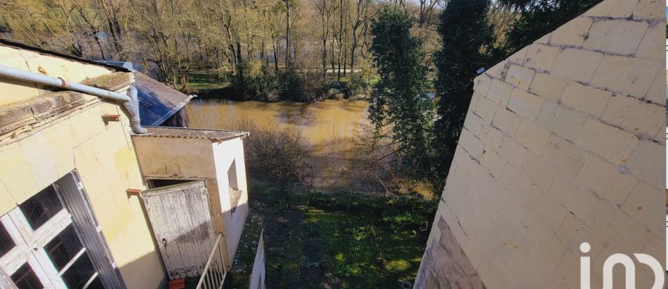 Town house 6 rooms of 106 m² in Saumur (49400)