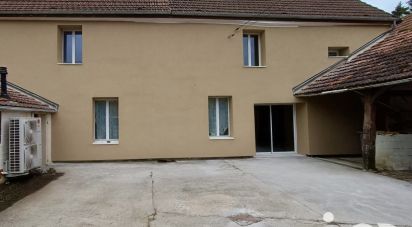 Maison de village 14 pièces de 298 m² à Villers-sur-Fère (02130)