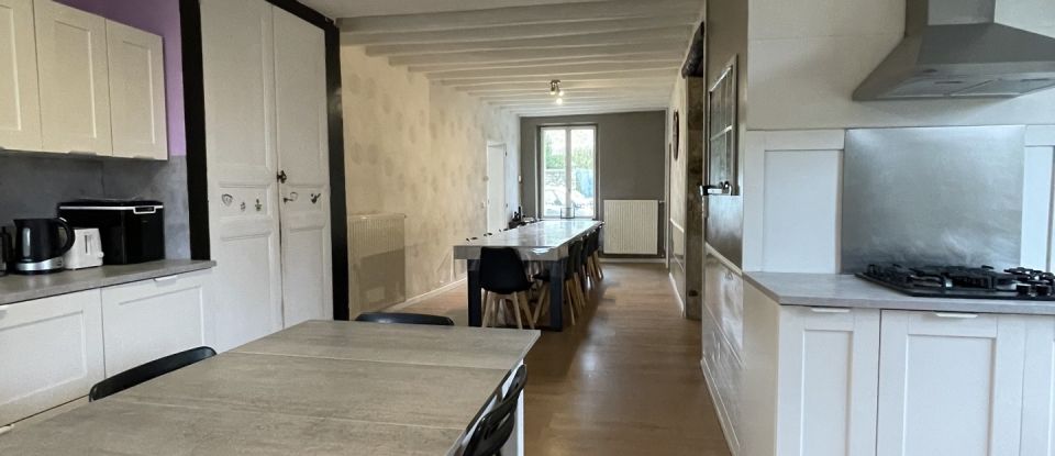 Maison de village 14 pièces de 298 m² à Villers-sur-Fère (02130)