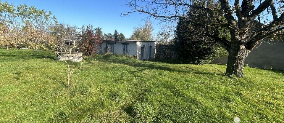 Maison 6 pièces de 184 m² à Bézenet (03170)