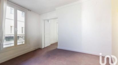 Appartement 3 pièces de 55 m² à Paris (75007)