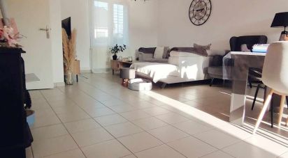 House 5 rooms of 90 m² in Flixecourt (80420)