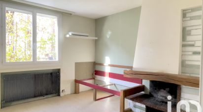 Appartement 4 pièces de 74 m² à Vanves (92170)