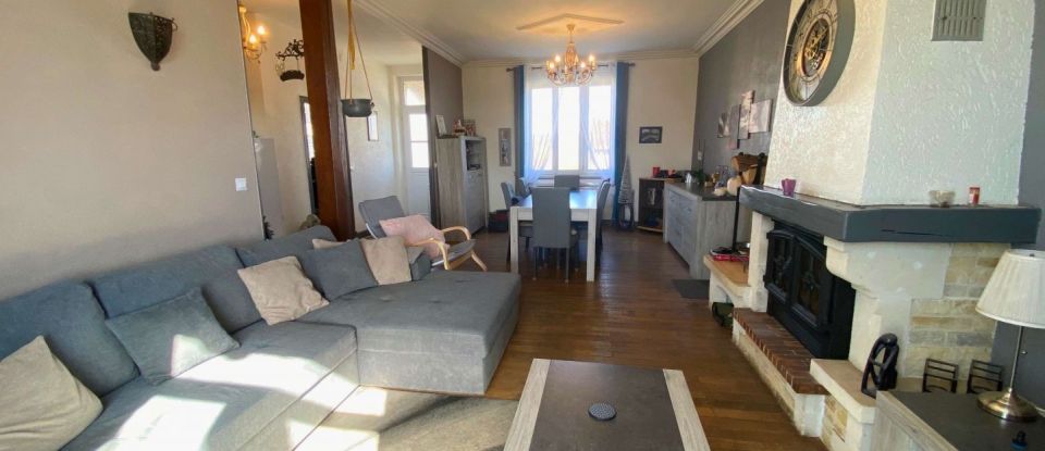 Maison 7 pièces de 134 m² à Availles-Limouzine (86460)