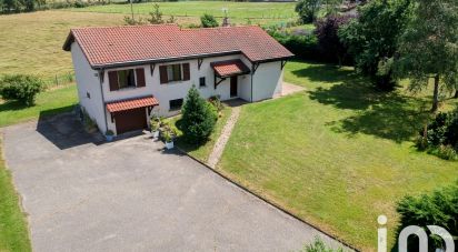 Maison traditionnelle 5 pièces de 130 m² à Soleymieux (42560)