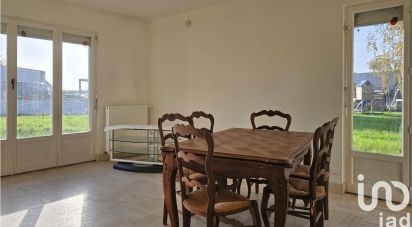 House 4 rooms of 89 m² in Sacquenville (27930)