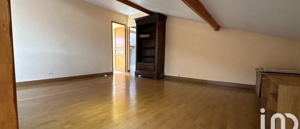 Maison 7 pièces de 185 m² à Orly (94310)