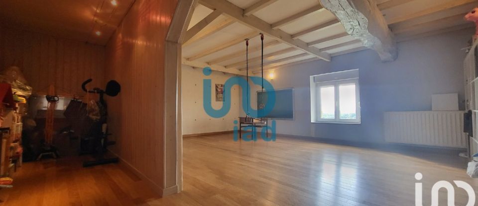 House 6 rooms of 221 m² in Aiglemont (08090)