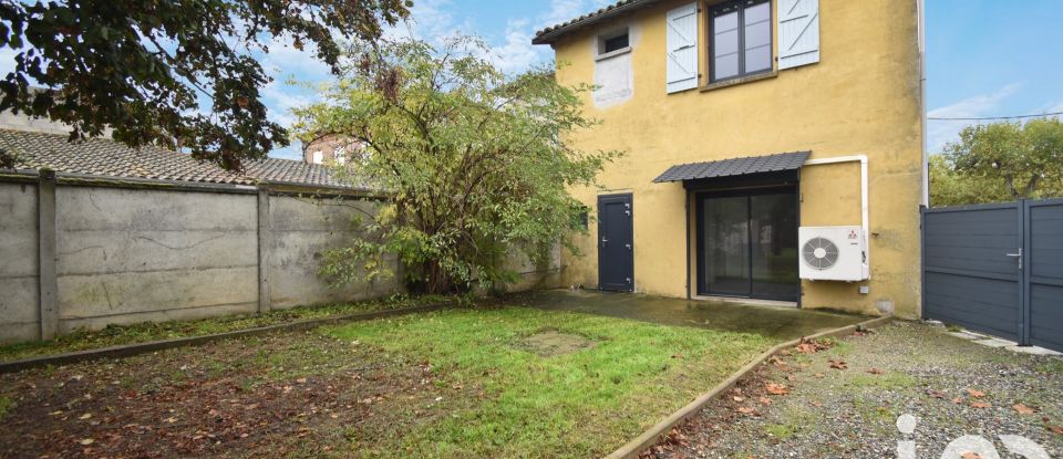 Maison de village 5 pièces de 175 m² à Saint-Clar-de-Rivière (31600)