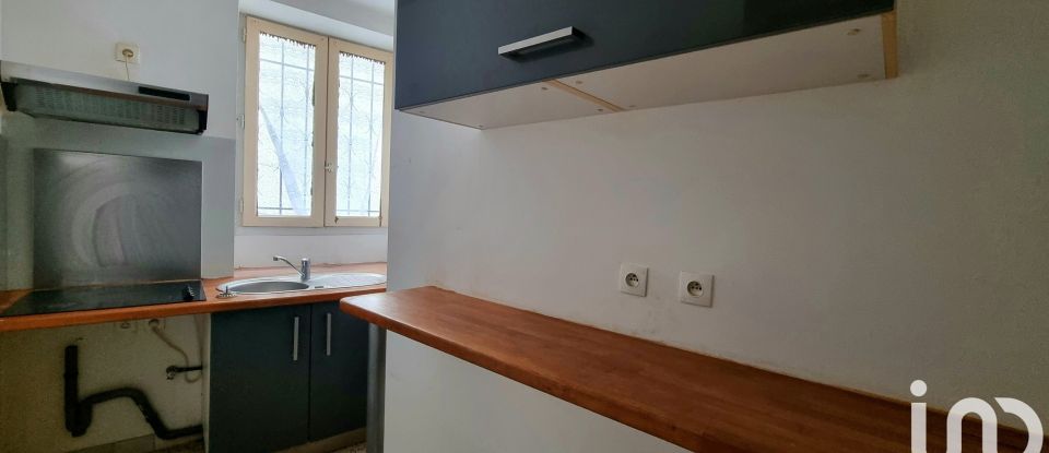 Appartement 4 pièces de 82 m² à Roujan (34320)