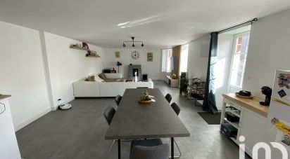 House 4 rooms of 100 m² in Les Herbiers (85500)