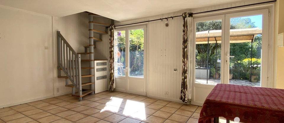 Maison 3 pièces de 60 m² à Roquefort-les-Pins (06330)