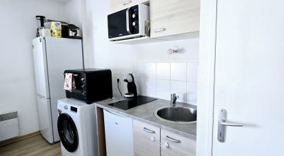 Apartment 1 room of 35 m² in Marseille (13015)