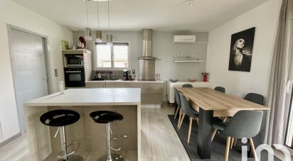 Maison 4 pièces de 78 m² à Belin-Béliet (33830)