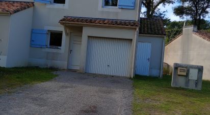 Traditional house 5 rooms of 79 m² in Saint-Brevin-les-Pins (44250)