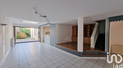 House 5 rooms of 125 m² in Mouvaux (59420)