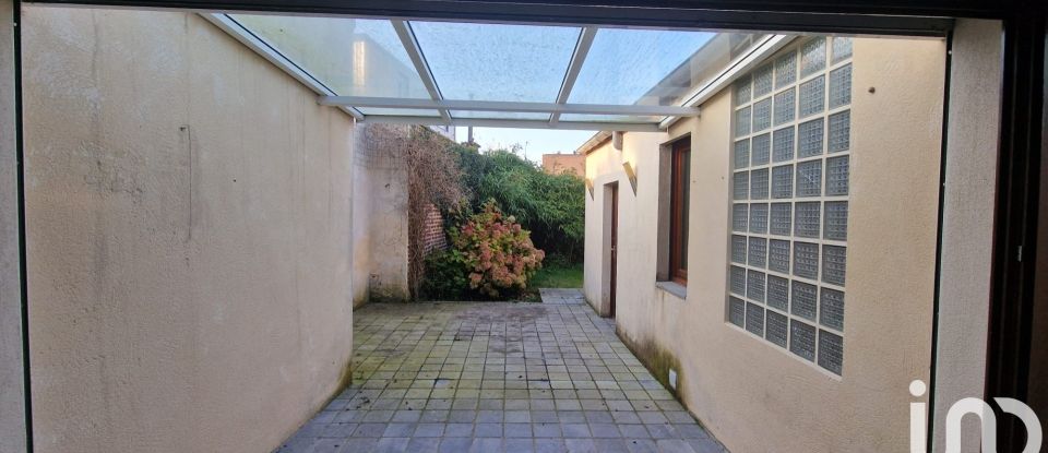 House 5 rooms of 125 m² in Mouvaux (59420)