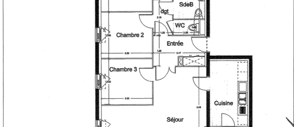 Appartement 4 pièces de 80 m² à Trappes (78190)