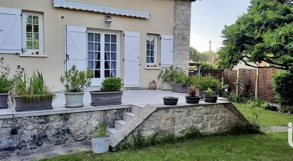 House 5 rooms of 107 m² in Nanteau-sur-Lunain (77710)