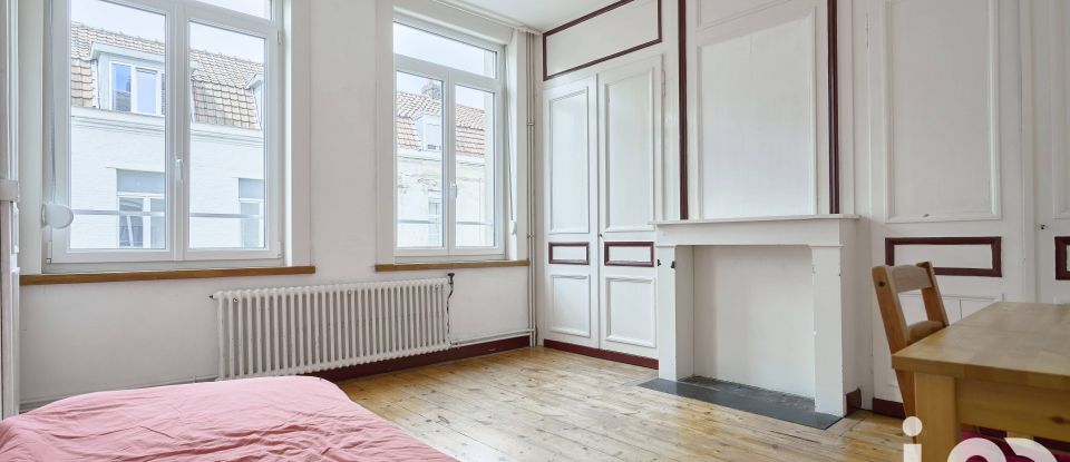 Maison de ville 7 pièces de 190 m² à Lille (59000)