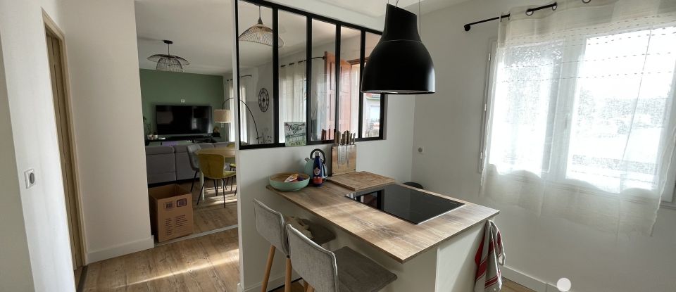 Maison 4 pièces de 88 m² à Gaillac (81600)