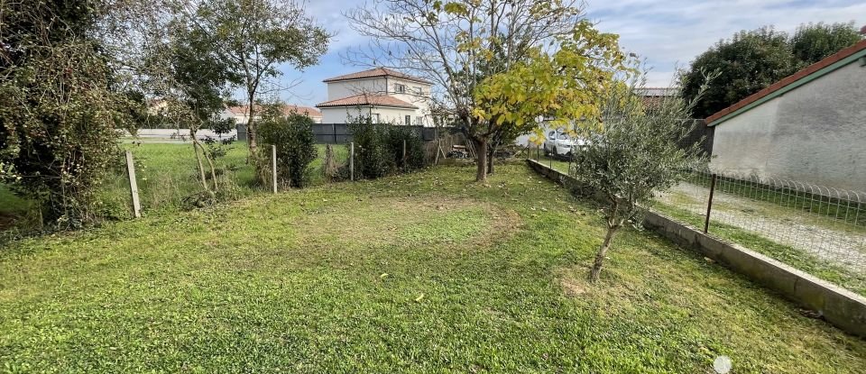 Maison 4 pièces de 88 m² à Gaillac (81600)