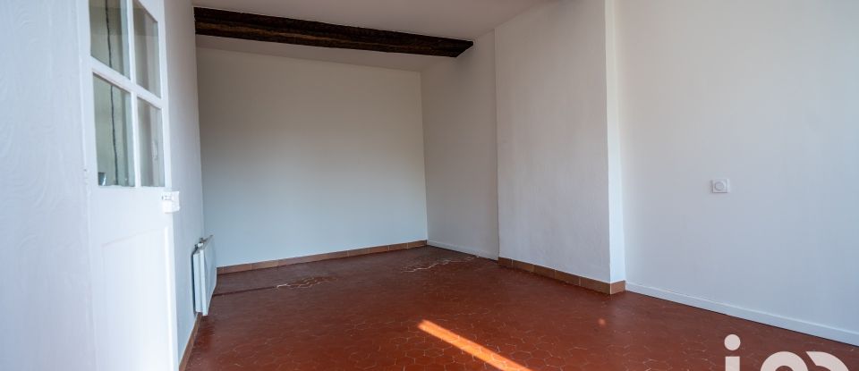 Duplex 4 pièces de 64 m² à Seillans (83440)