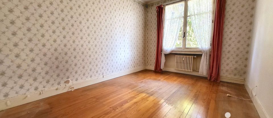 Appartement 3 pièces de 74 m² à Saint-Étienne (42100)